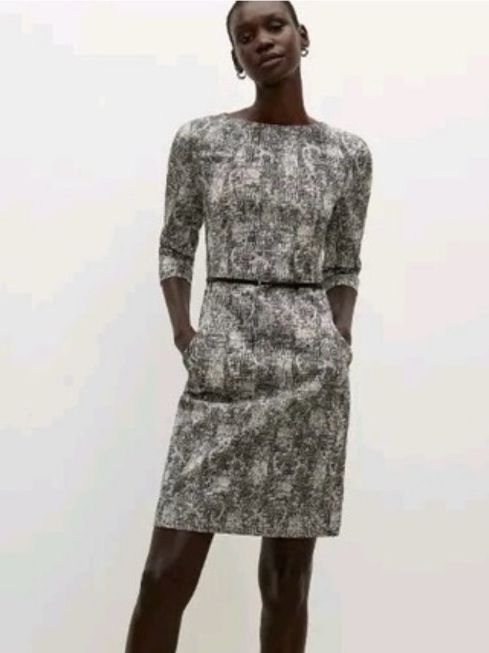 MM LaFleur Etsuko Sheath Dress in the crackle print Size 6